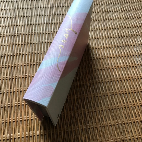 Valentine Love Book Box Pink Cream Magnetic Closure - Picture 2 of 3